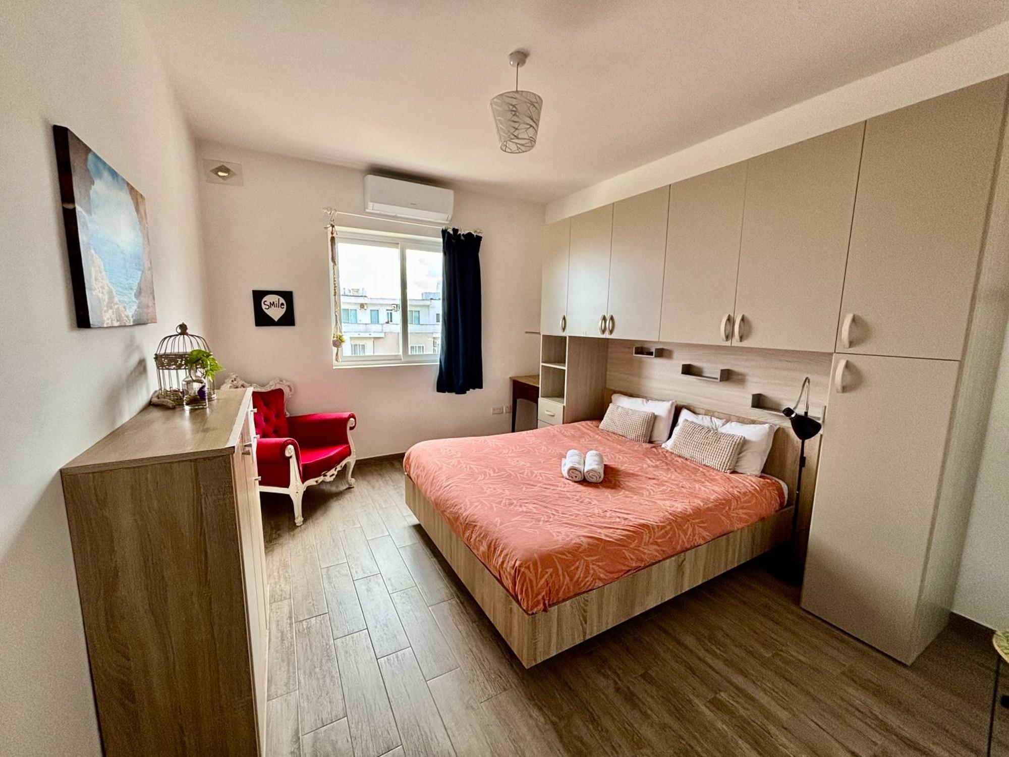 Cozy Appartament Sea View Marsaskala Bagian luar foto