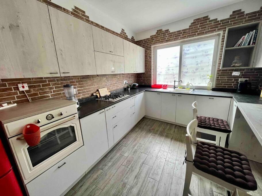 Cozy Appartament Sea View Marsaskala Bagian luar foto